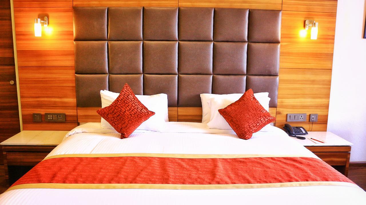 City Park Resort Bahadurgarh Ngoại thất bức ảnh