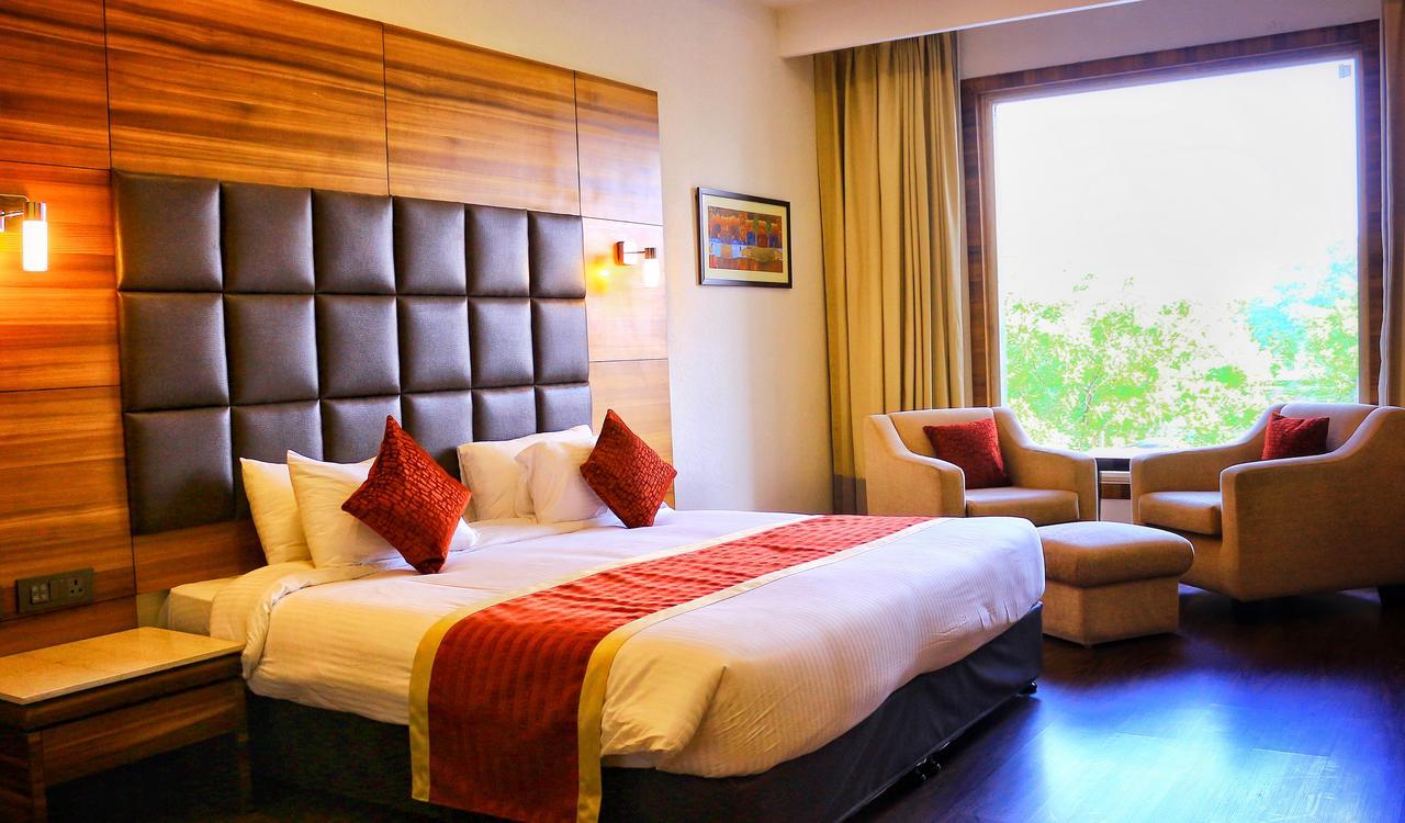 City Park Resort Bahadurgarh Ngoại thất bức ảnh