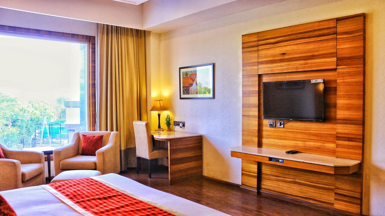 City Park Resort Bahadurgarh Ngoại thất bức ảnh