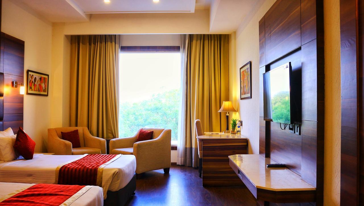 City Park Resort Bahadurgarh Ngoại thất bức ảnh